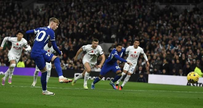 达洛特：领先后本该控制节奏，我们却改变既定战术越踢越慌乱