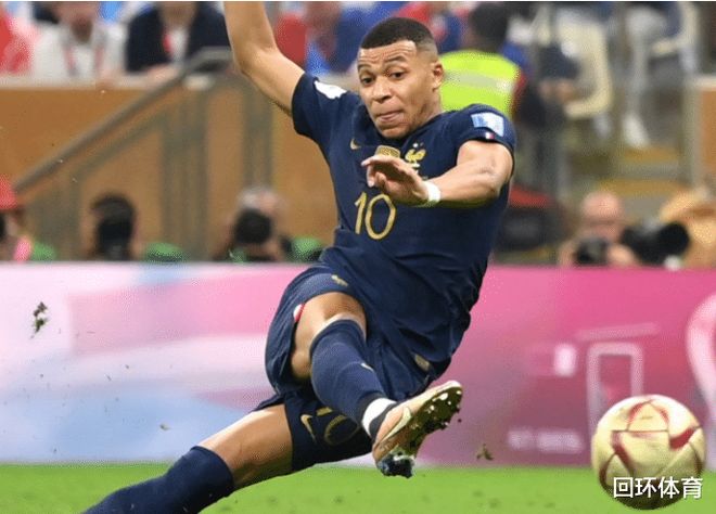 体坛：多家中超球队有意全北队长朴镇燮，浙江队目前最接近